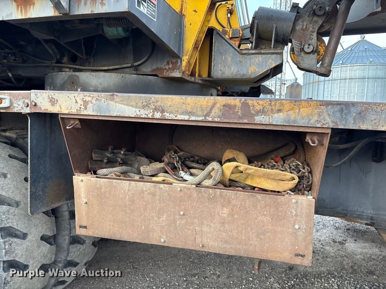 image for item EE3973 1974 Lima 450 TC crane