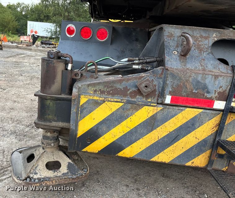 image for item EE3973 1974 Lima 450 TC crane