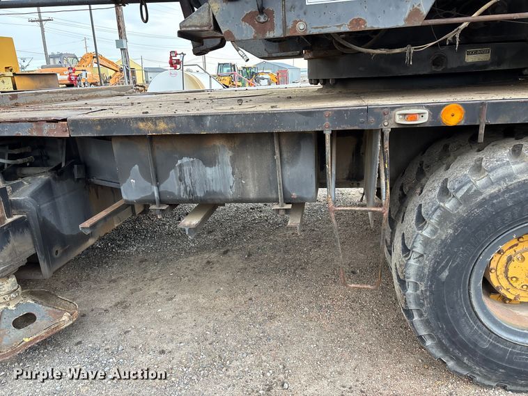 image for item EE3973 1974 Lima 450 TC crane