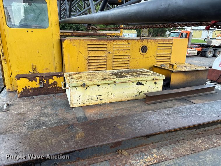 image for item EE3973 1974 Lima 450 TC crane