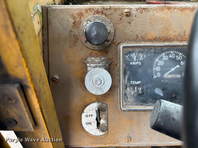 image for item EE3973 1974 Lima 450 TC crane