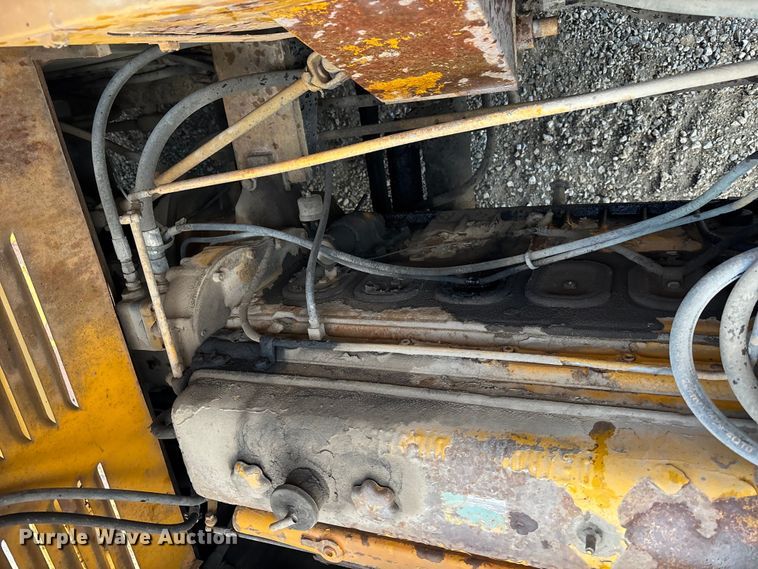 image for item EE3973 1974 Lima 450 TC crane