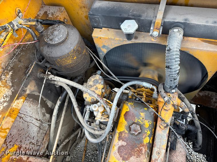 image for item EE3973 1974 Lima 450 TC crane