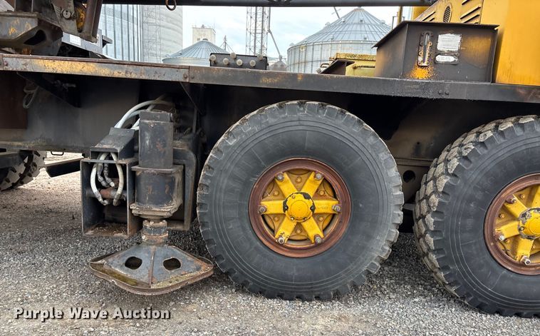 image for item EE3973 1974 Lima 450 TC crane