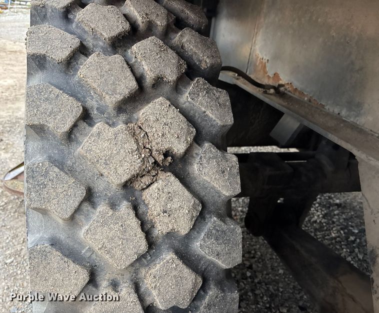 image for item EE3973 1974 Lima 450 TC crane