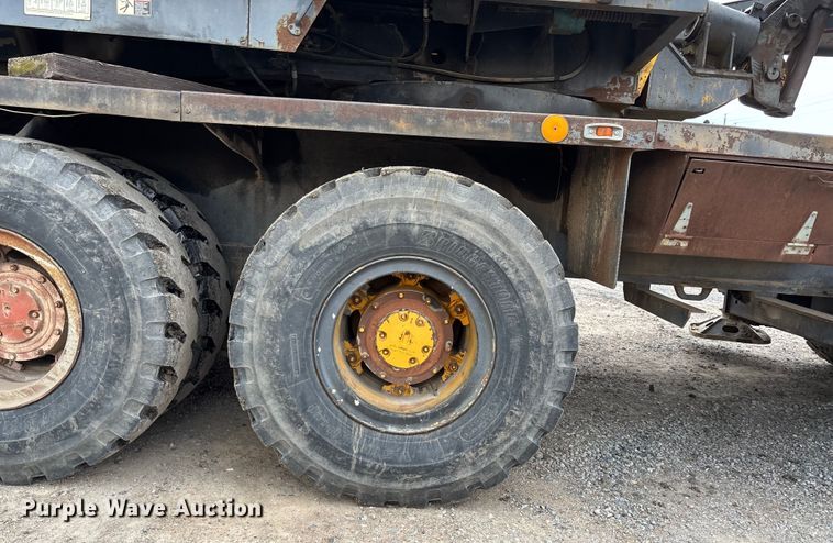 image for item EE3973 1974 Lima 450 TC crane