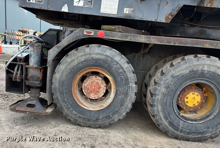 image for item EE3973 1974 Lima 450 TC crane