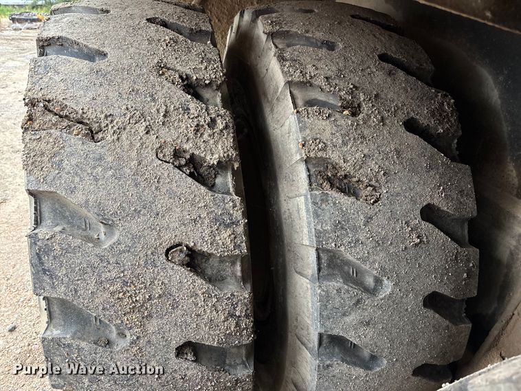 image for item EE3973 1974 Lima 450 TC crane