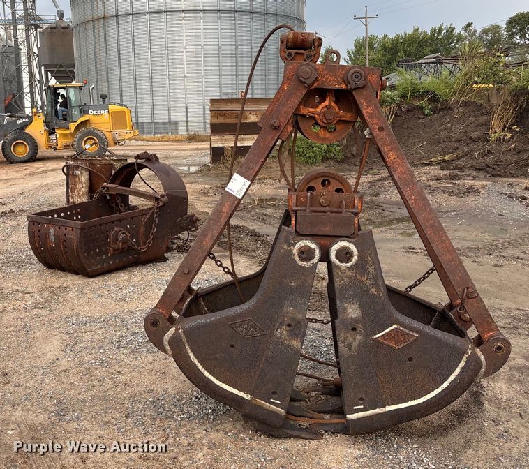 image for item EE3974 (2) crane buckets