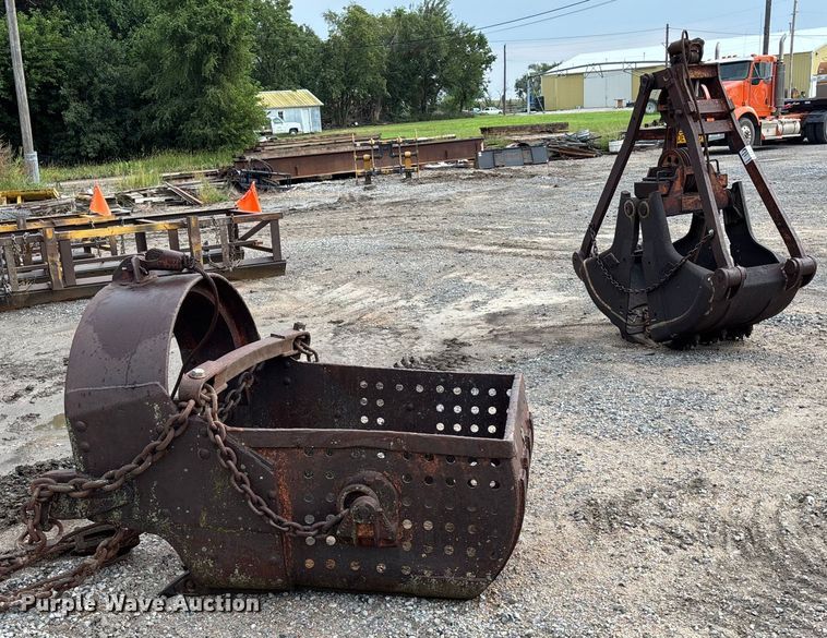 image for item EE3974 (2) crane buckets