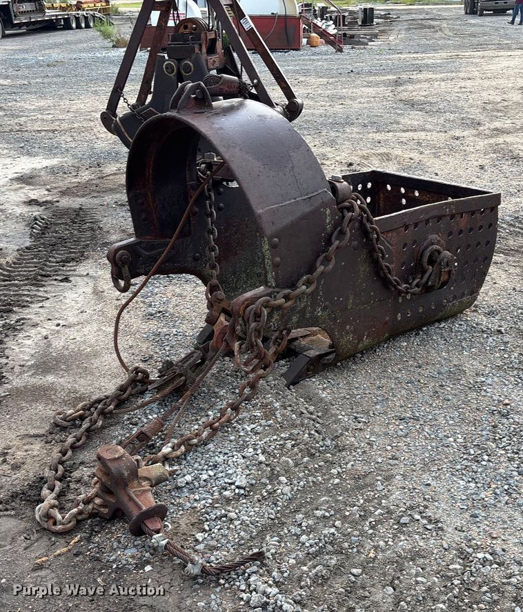 image for item EE3974 (2) crane buckets