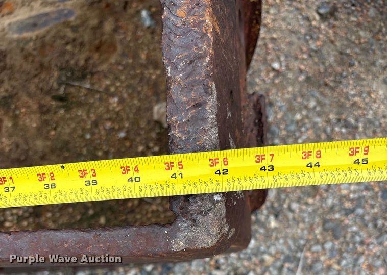 image for item EE3974 (2) crane buckets