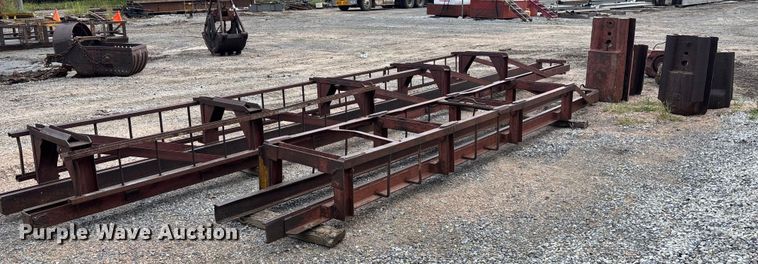 image for item EE3977 Pile driving equipment