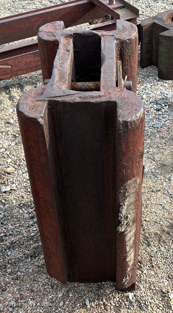 image for item EE3977 Pile driving equipment