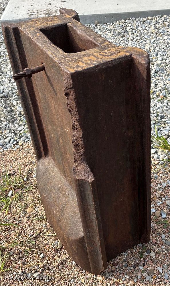 image for item EE3977 Pile driving equipment