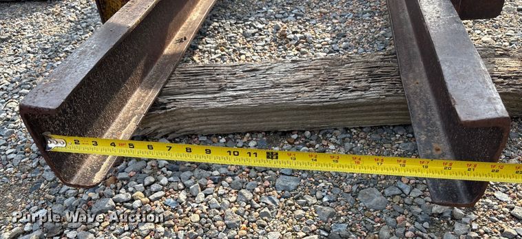 image for item EE3977 Pile driving equipment