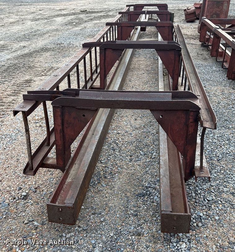 image for item EE3977 Pile driving equipment