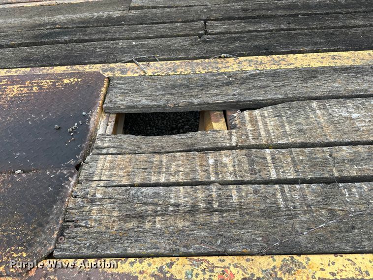 image for item EE3978 1996 Load King 202TT tilt deck equipment trailer