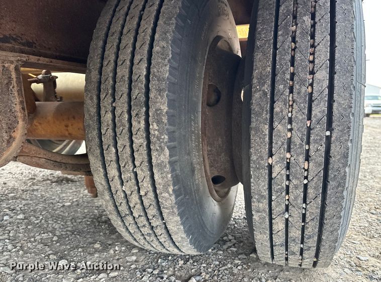 image for item EE3978 1996 Load King 202TT tilt deck equipment trailer