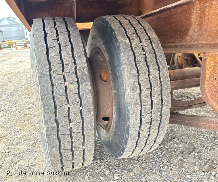 image for item EE3978 1996 Load King 202TT tilt deck equipment trailer