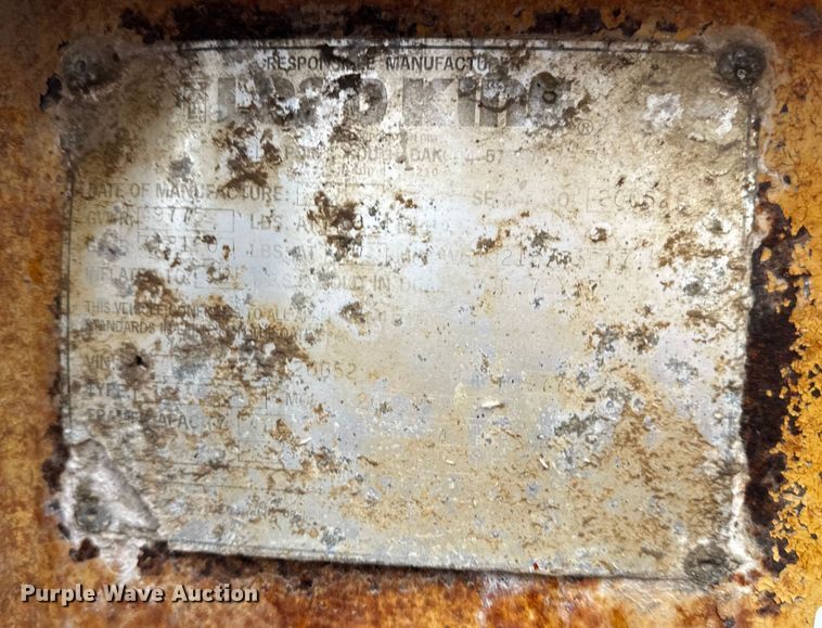 image for item EE3978 1996 Load King 202TT tilt deck equipment trailer