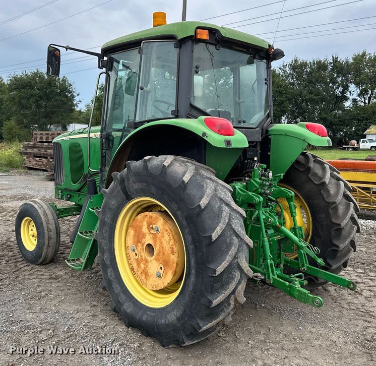 image for item EE3979 2004 John Deere 6615 tractor