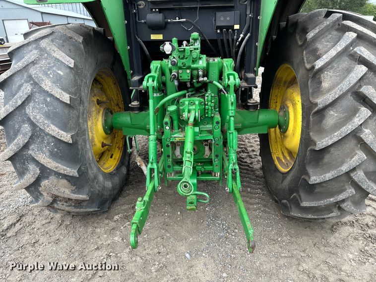 image for item EE3979 2004 John Deere 6615 tractor