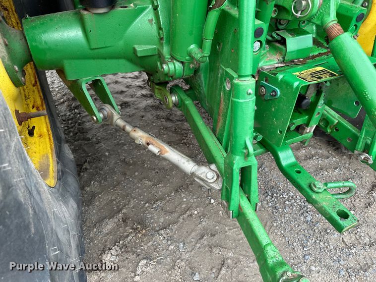 image for item EE3979 2004 John Deere 6615 tractor