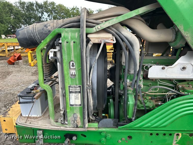 image for item EE3979 2004 John Deere 6615 tractor