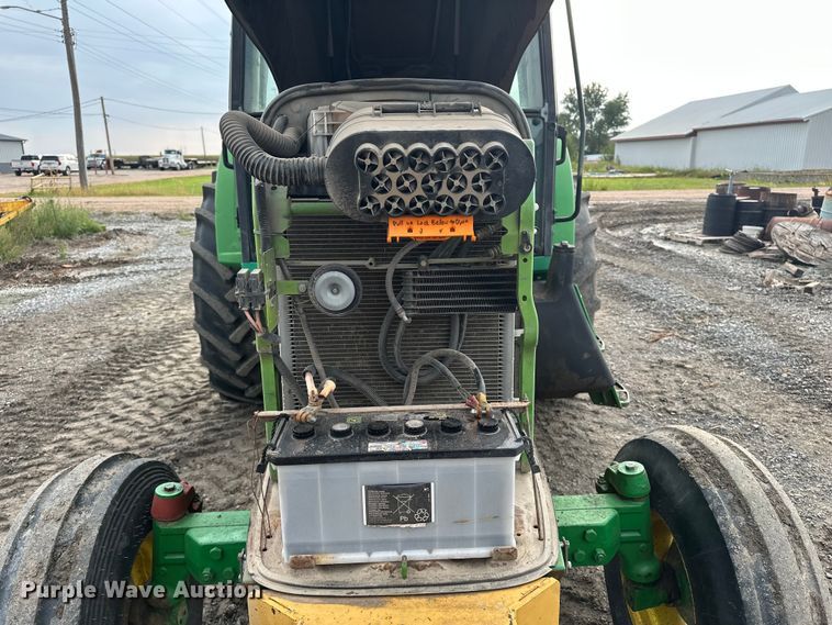 image for item EE3979 2004 John Deere 6615 tractor