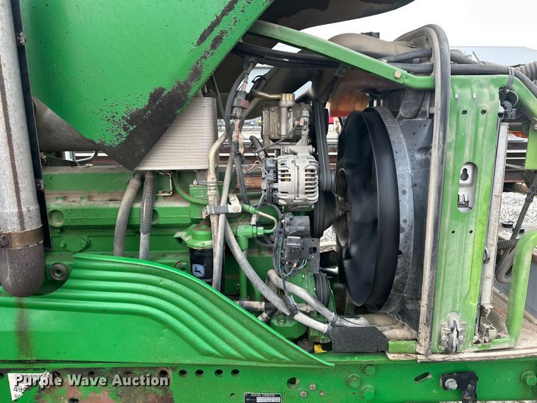 image for item EE3979 2004 John Deere 6615 tractor