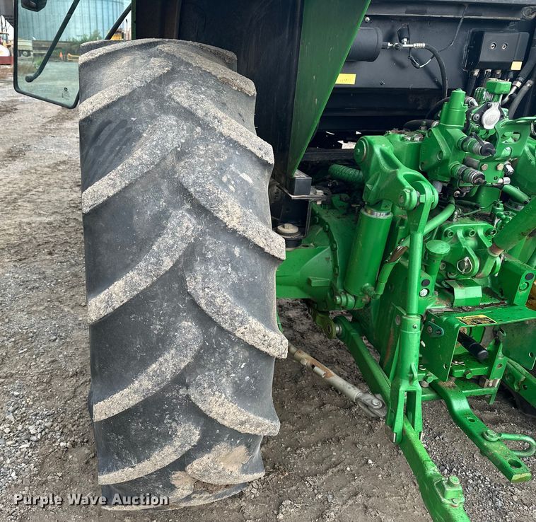 image for item EE3979 2004 John Deere 6615 tractor