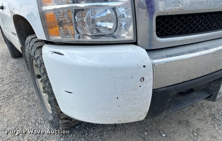 image for item EE3981 2007 Chevrolet Silverado 1500 Ext. Cab pickup truck