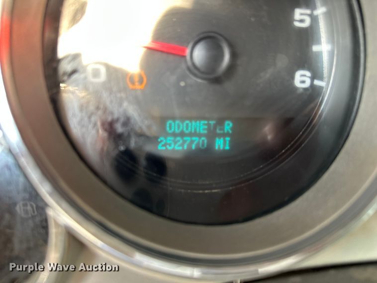 image for item EE3981 2007 Chevrolet Silverado 1500 Ext. Cab pickup truck