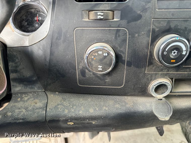 image for item EE3981 2007 Chevrolet Silverado 1500 Ext. Cab pickup truck