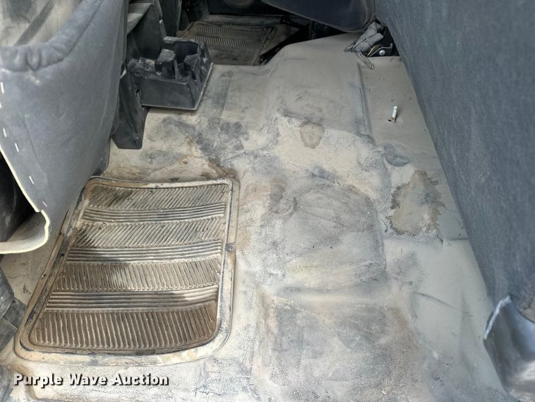 image for item EE3981 2007 Chevrolet Silverado 1500 Ext. Cab pickup truck