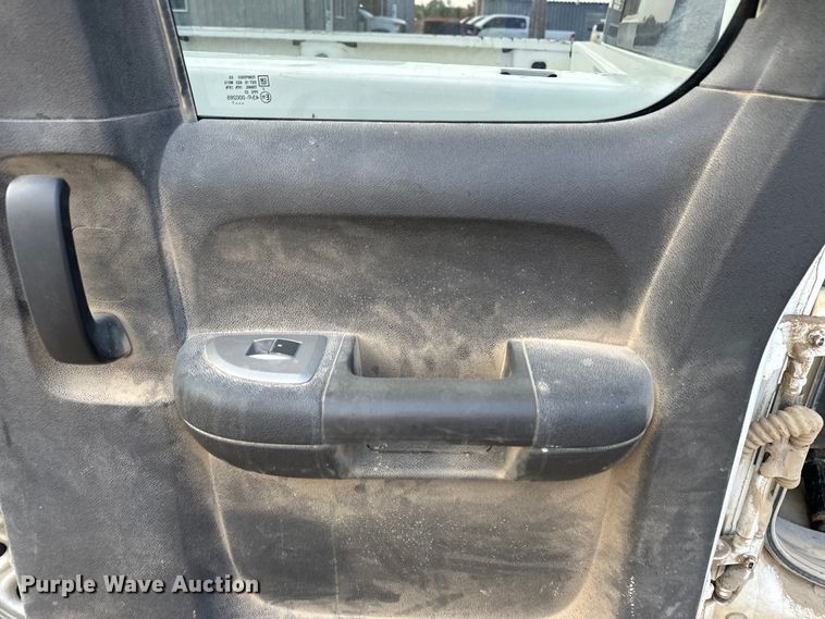 image for item EE3981 2007 Chevrolet Silverado 1500 Ext. Cab pickup truck