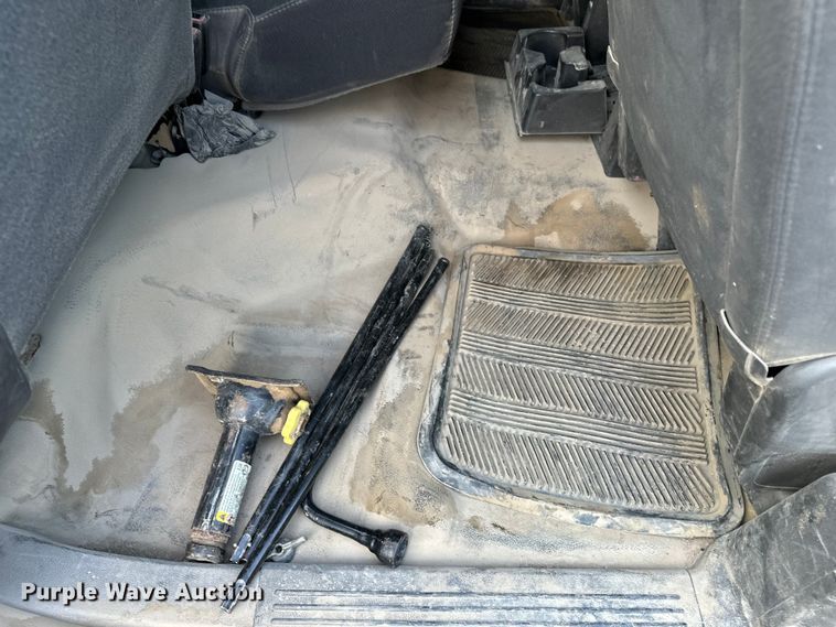 image for item EE3981 2007 Chevrolet Silverado 1500 Ext. Cab pickup truck