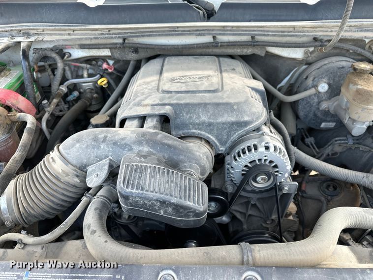 image for item EE3981 2007 Chevrolet Silverado 1500 Ext. Cab pickup truck