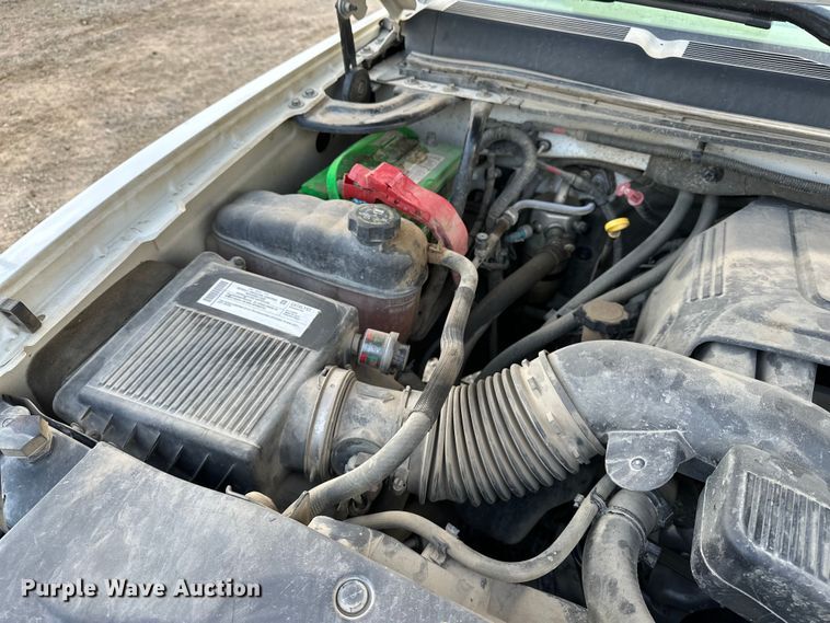 image for item EE3981 2007 Chevrolet Silverado 1500 Ext. Cab pickup truck