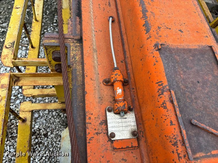 image for item EE3983 Pile driving equipment