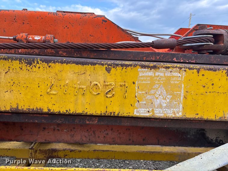 image for item EE3983 Pile driving equipment