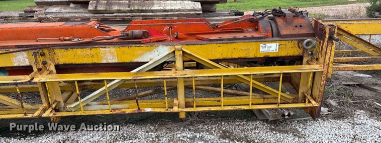 image for item EE3983 Pile driving equipment