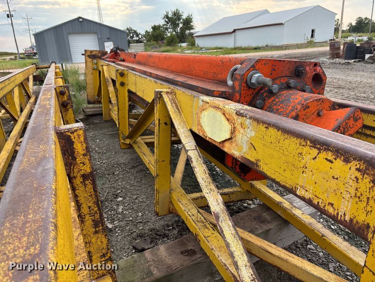 image for item EE3983 Pile driving equipment