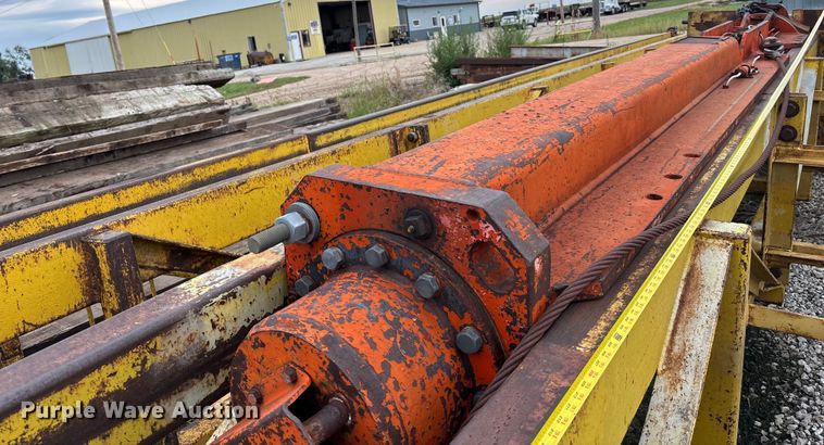 image for item EE3983 Pile driving equipment