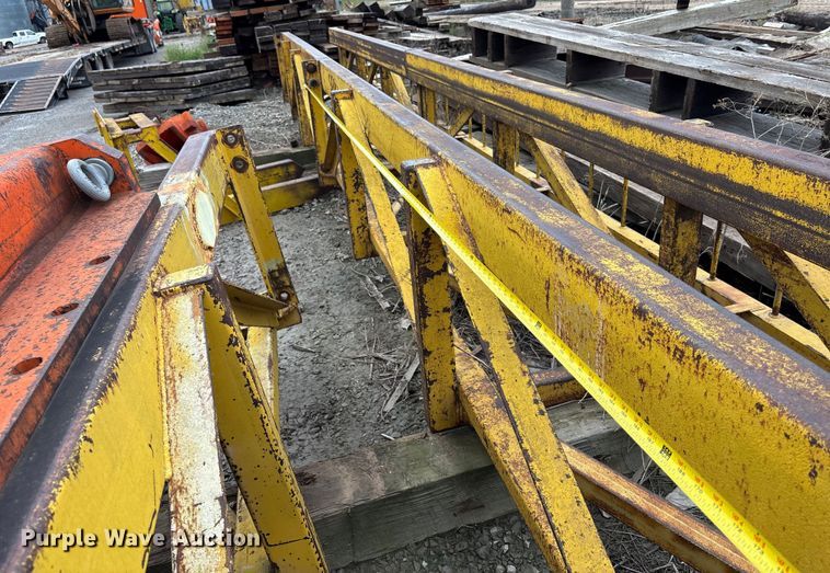 image for item EE3983 Pile driving equipment