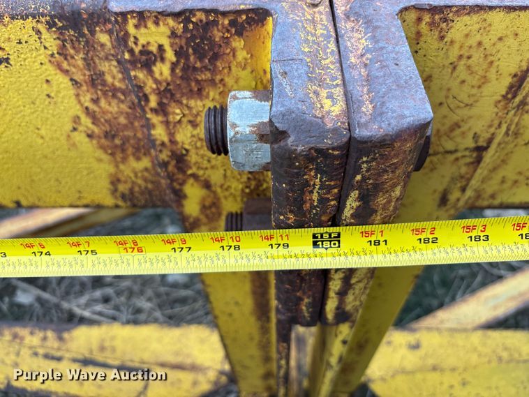 image for item EE3983 Pile driving equipment