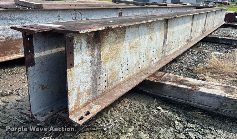 image for item EE3984  (2) I-beams 