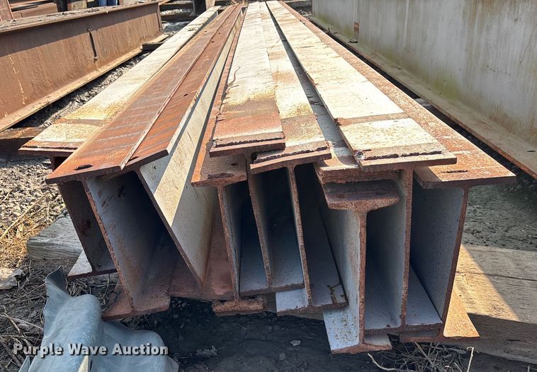 image for item EE3985 (9) I-beams