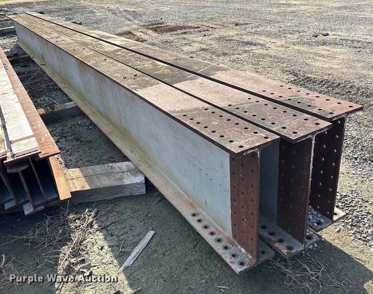 image for item EE3986  (3) I-beams 